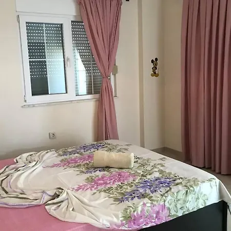 Lux Private Tolerance Golf Villas